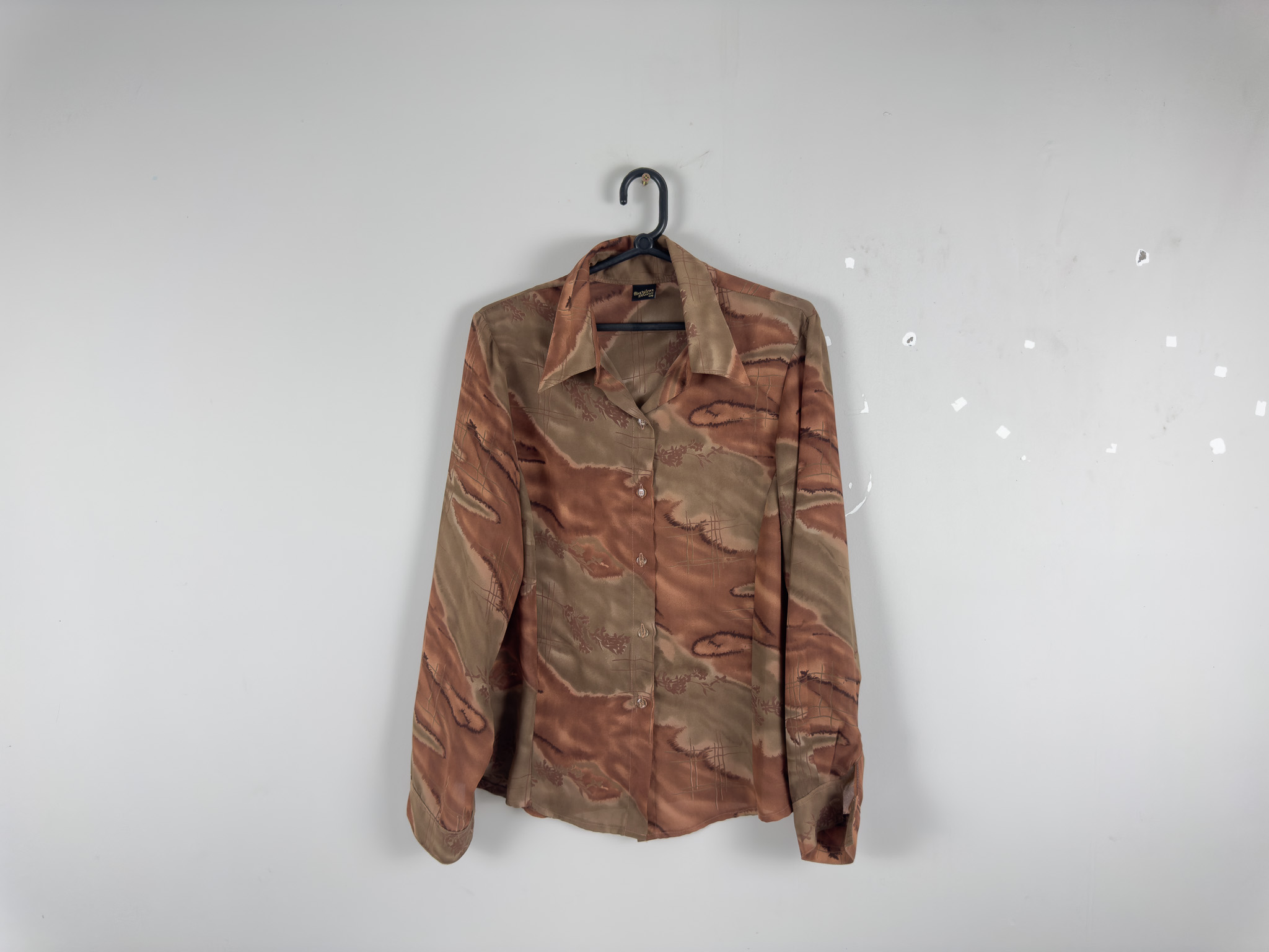 Camisa Estampa Floral Marrom Vintage