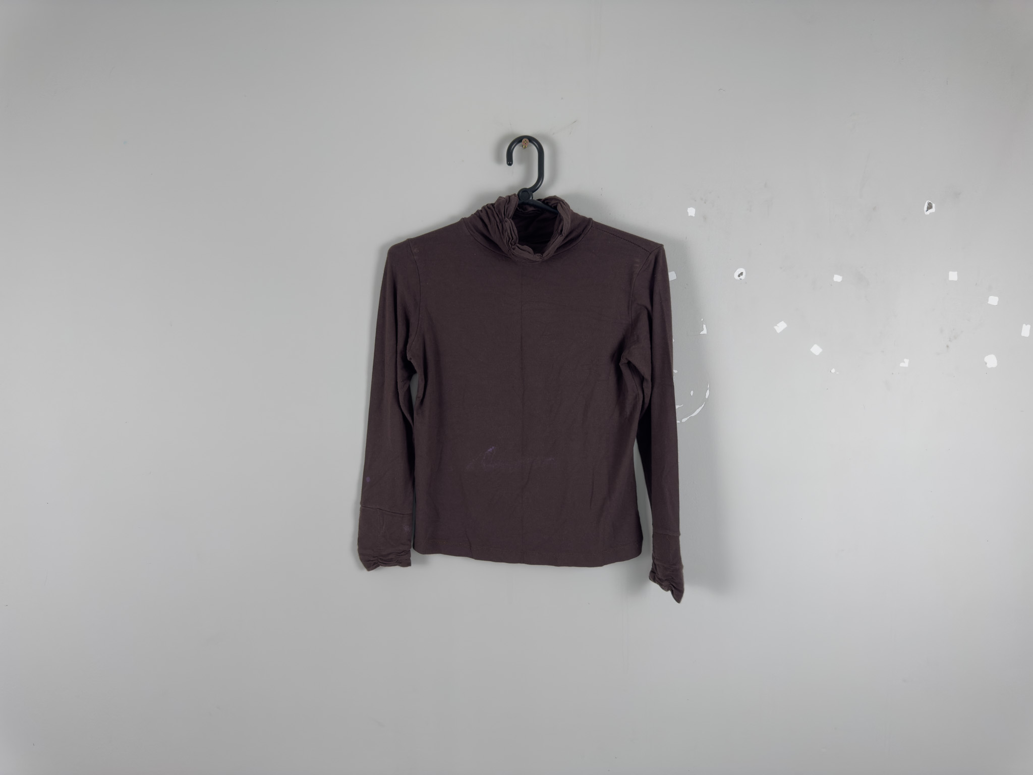 Blusa Feminina Gola Alta Marrom