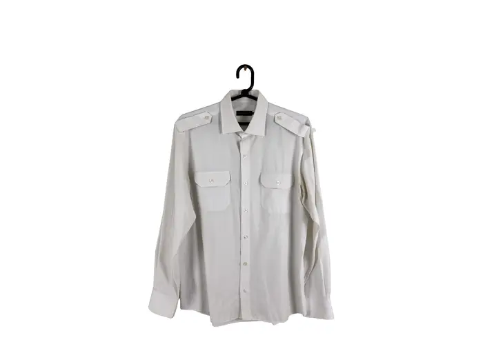 Camisa Branca Detalhe Bolsos