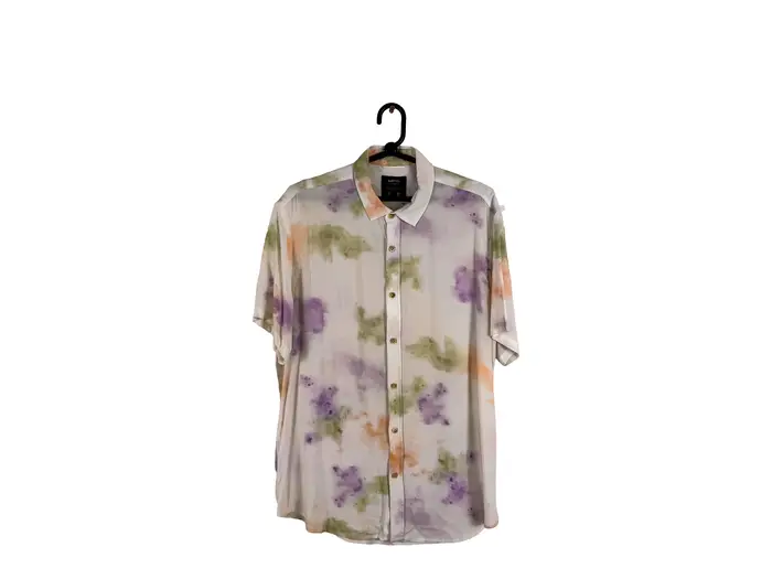 Camisa Manga Curta Estampa Floral Aquarela